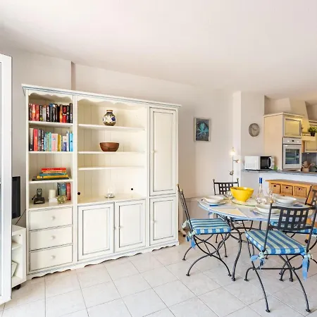 Les Maisons Du Golf By Interhome